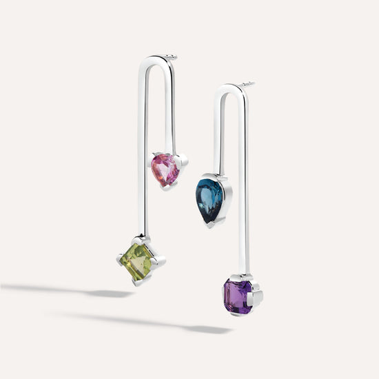 On My Way To Wonderland Earrings - LÚDERE