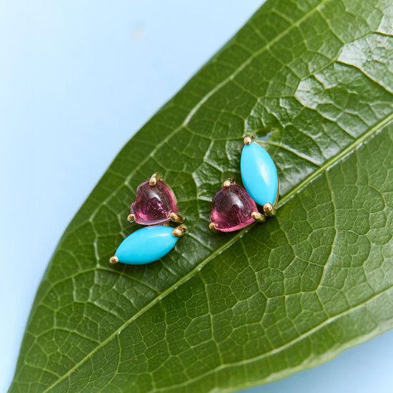 A Little Love Stud Earrings - LÚDERE