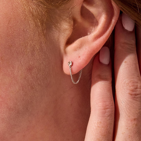 Automatic Yes Earrings - LÚDERE