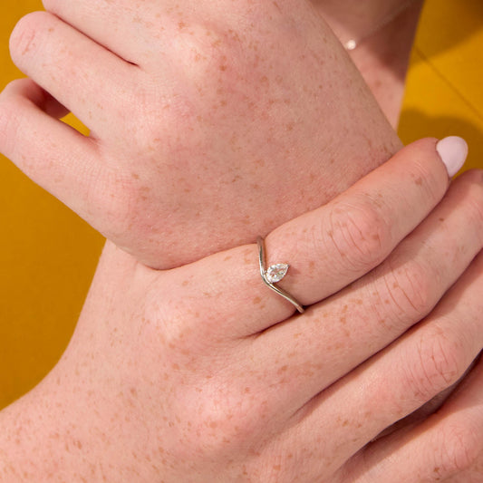 Stay A While Ring - LÚDERE