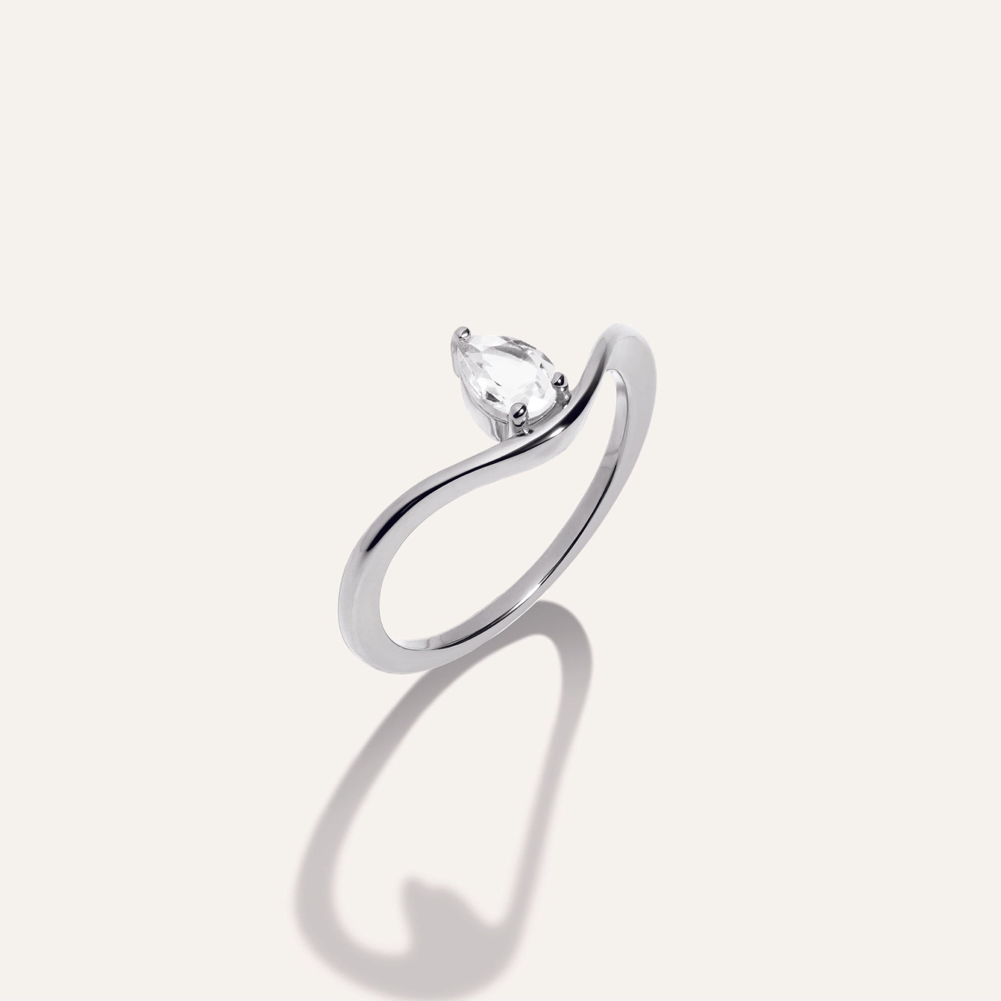 Stay A While Ring - LÚDERE