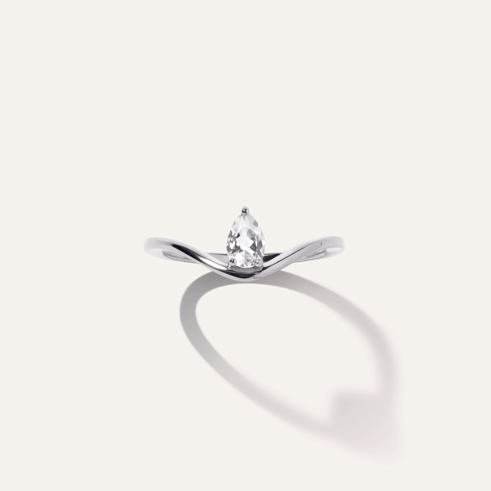 Stay A While Ring - LÚDERE