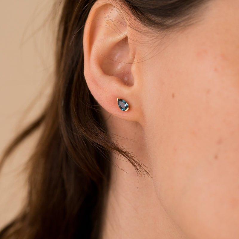 Dilly Dallying Pear Stud Earrings - LÚDERE Jewelry