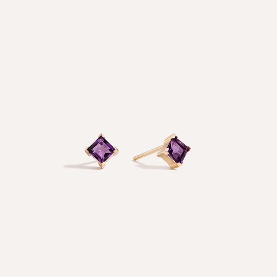 Make Believe Square Stud Earrings - LÚDERE